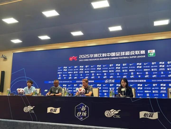 斯卢茨基:李可和吴曦已正常训练;我们会用整体去限制瓦科